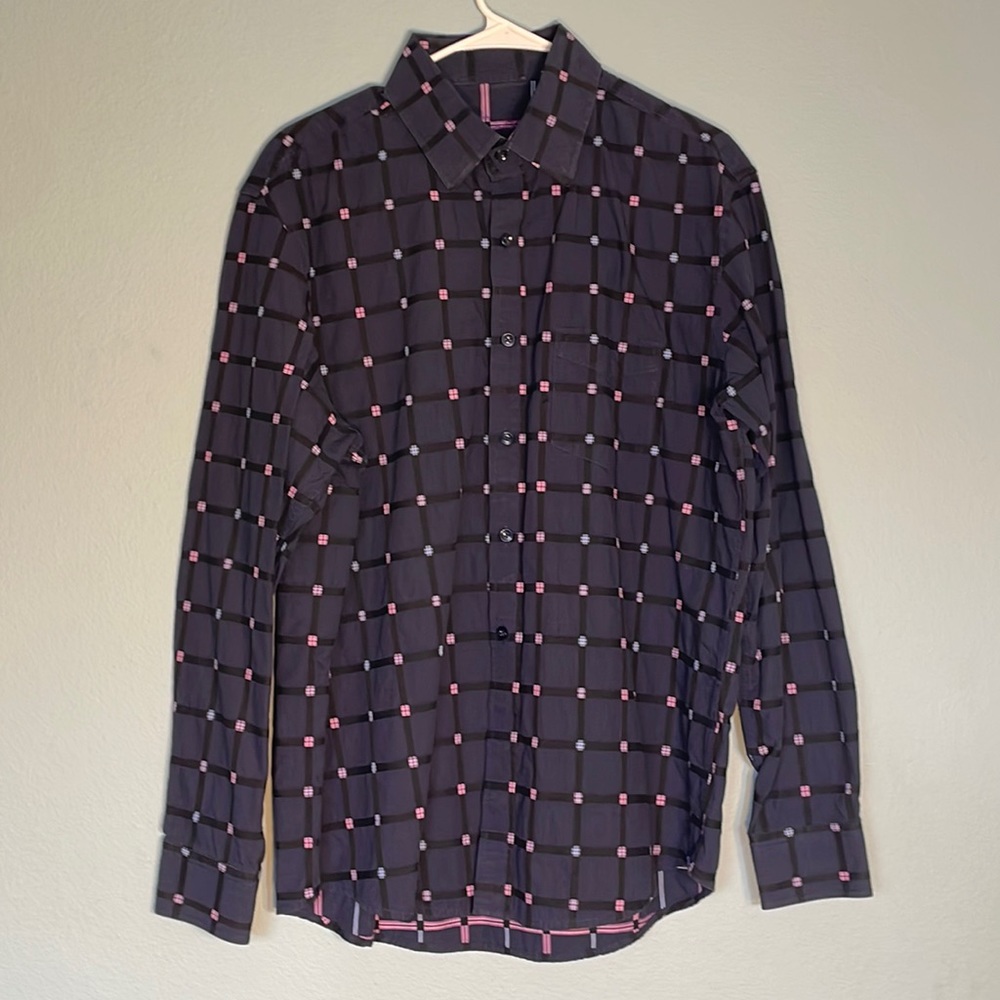 Cool pattern button down